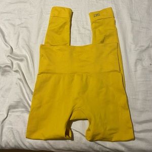 Setactive mango color legging🥭